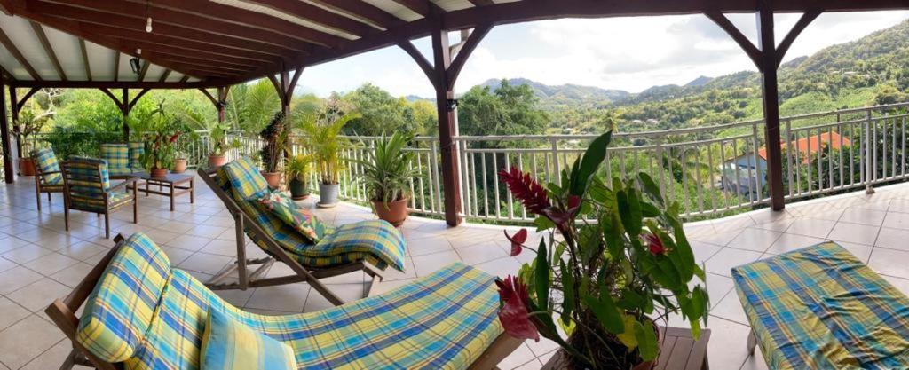 Haut De Villa Chez Ghighi Riviere-Pilote Ngoại thất bức ảnh