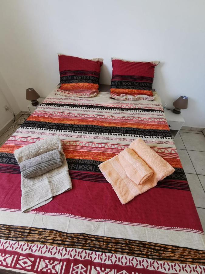 Haut De Villa Chez Ghighi Riviere-Pilote Ngoại thất bức ảnh
