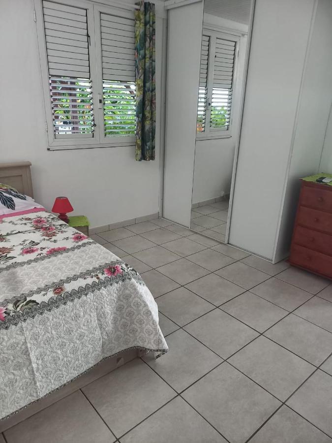 Haut De Villa Chez Ghighi Riviere-Pilote Ngoại thất bức ảnh